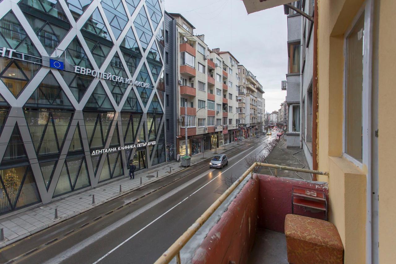 Elegant 2Bdr Apartment With A Balcony София Экстерьер фото